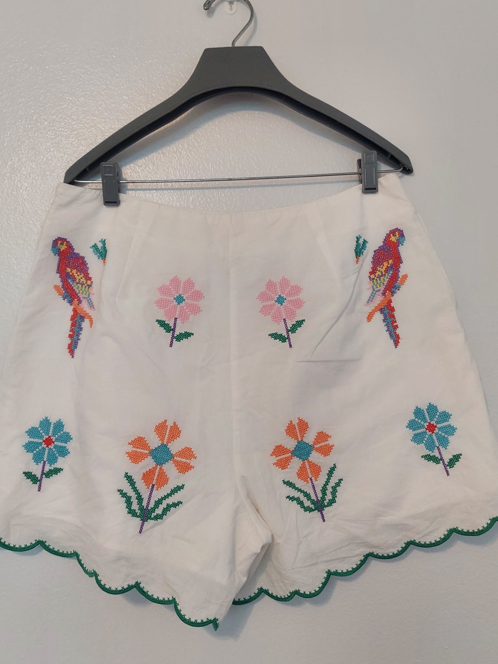 White High-Waist Embroidered Floral & Parrot Shorts